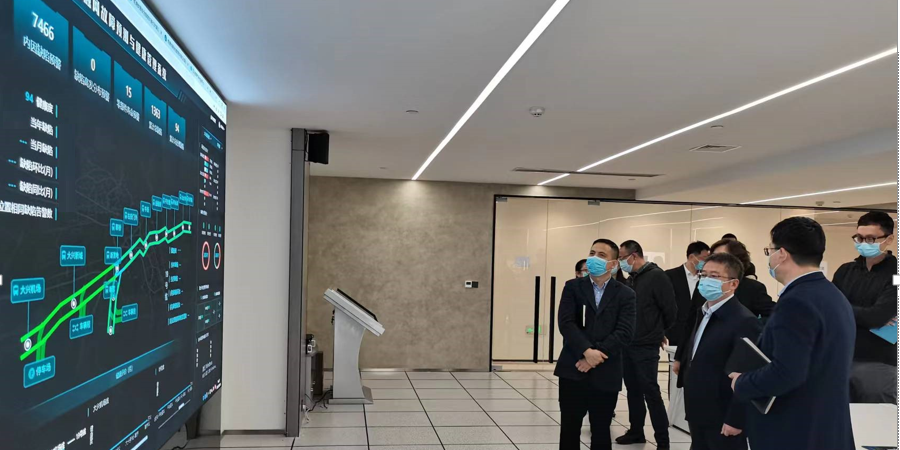 成都市武侯区区长景波一行到公司走访调研